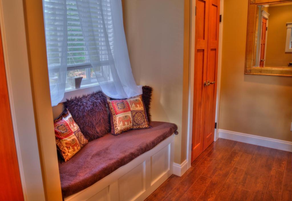 Shawnigan Suite B & B Shawnigan Lake Ruang foto
