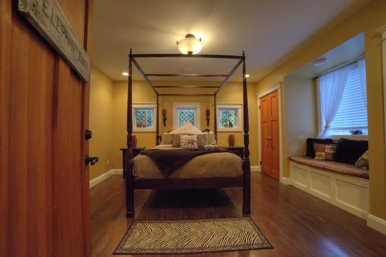 Shawnigan Suite B & B Shawnigan Lake Bagian luar foto